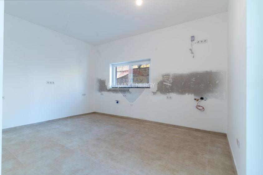 Casa/vila cu 5 camere, comision 0% la cumparator - 9
