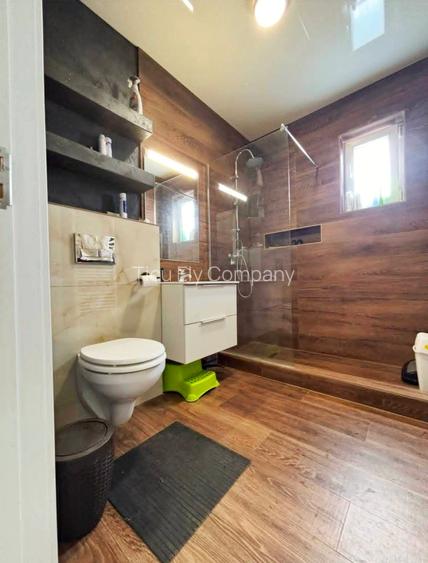 Vindem vila in Mamaia Nord - 8