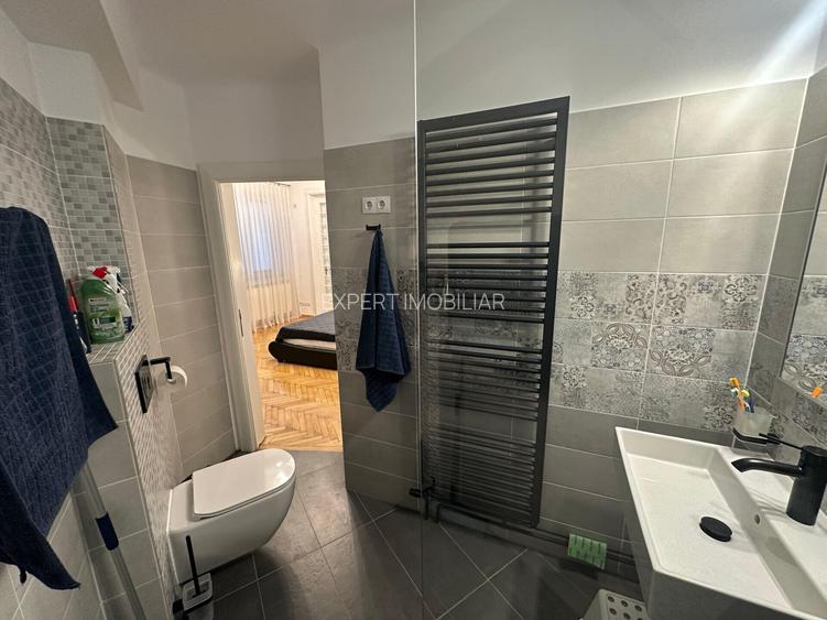 PIATA UNIRII 3 camere 4/S+P+4+M renovat LIBER - 10