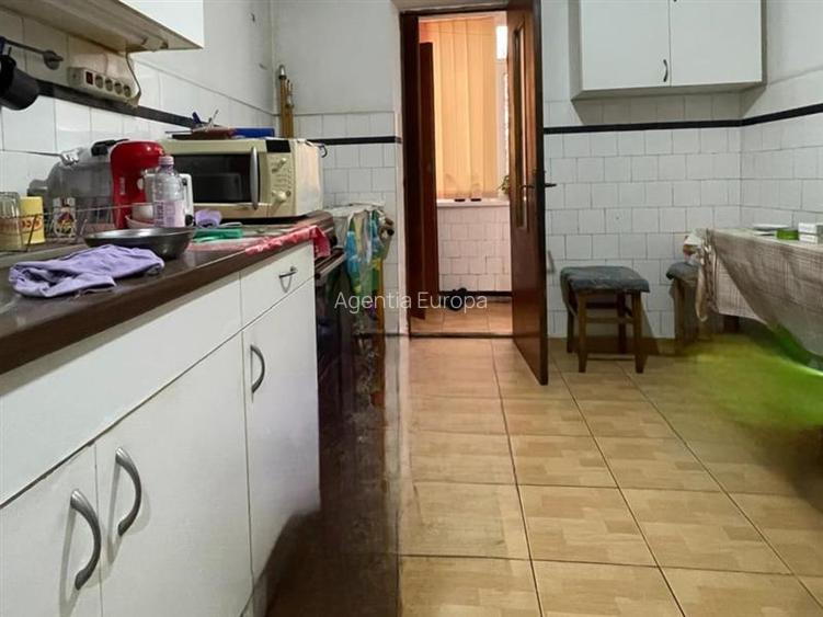 Apartament 4 camere de vanzare zona centrala Tulcea - 5