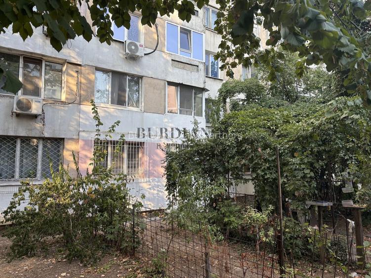 Apartament cu 2 camere de vânzare - Metrou Nicolae Grigorescu - 29