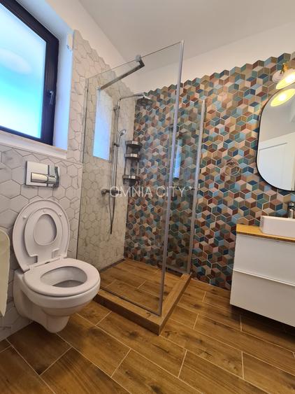 OMNIA-Proprietati alese! Casă la superlativ: curte mare, detalii  atragatoare. - 46