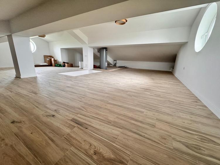 Vila in ansamblu de 16 imobile, finalizata, pret promotional!