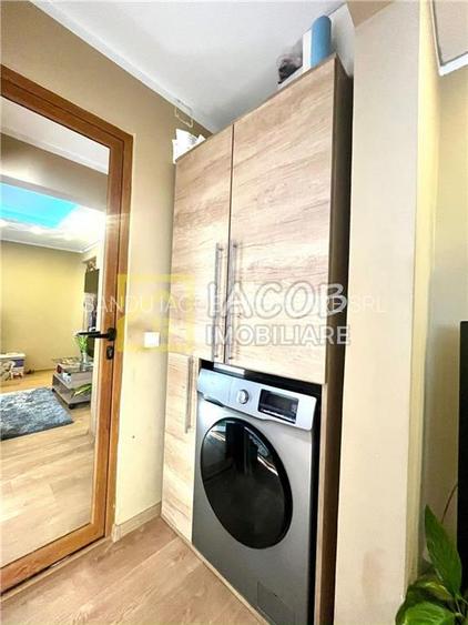 Apartament 3 camere, str. Alecu Russo, langa Vila Royal, Bacau - 17