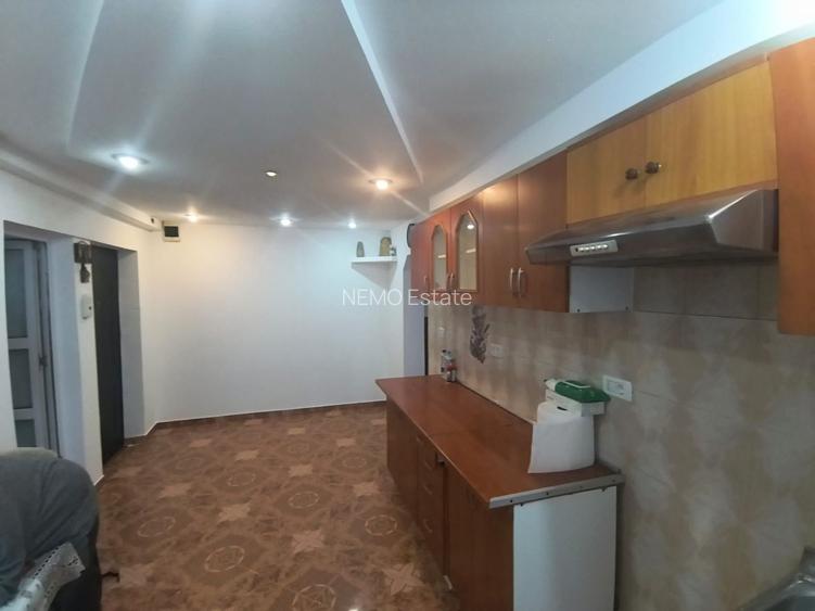 Apartament 2 camere de închiriat | Siret | 51 mp | Decomandat | Etaj 4 - 4