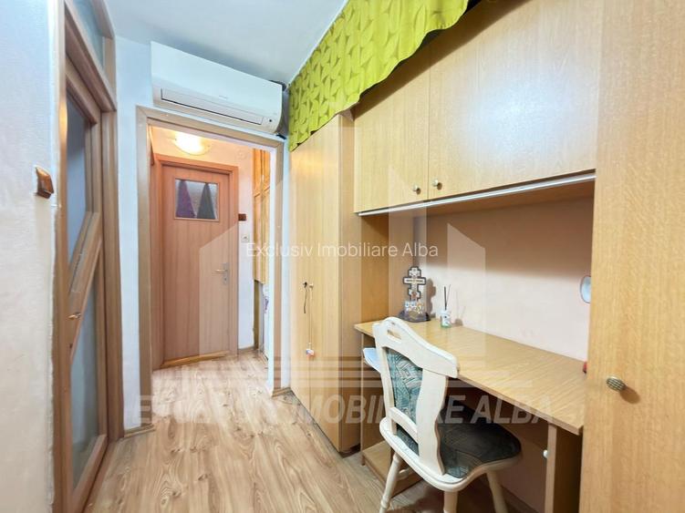Apartament cu 3 camere | 2 bai | 69 mp | Cetate - Mercur - 4