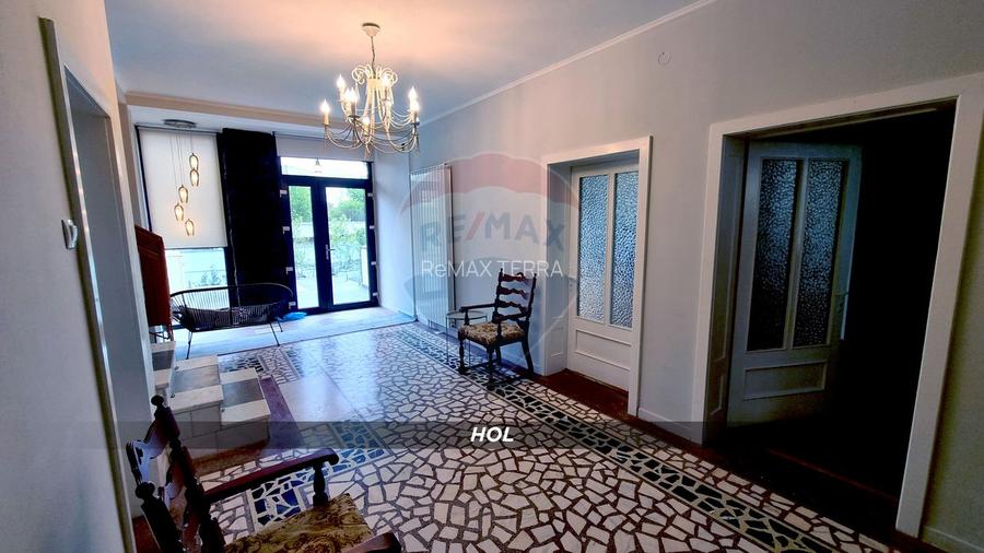 Vă propunem spre vânzare o proprietate spațioasă - 41