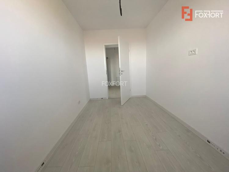 Apartament cu 3 camere decomandat, ETAJ 2 - Giroc - 28