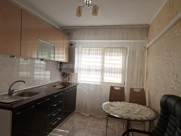 2 CAMERE DECOMNDAT-BLADA-CENTRALA GAZE, ETAJ 4 - 4