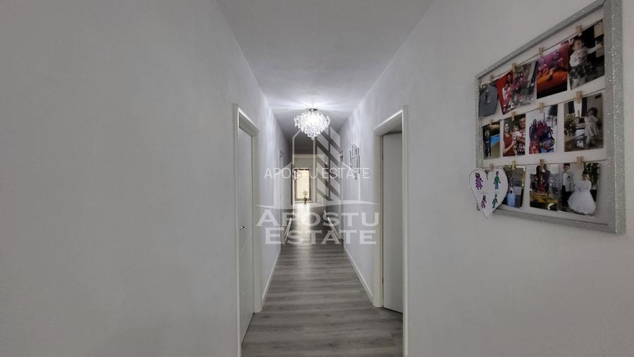 Casa individuala cu 4 camere,2 garaje si teren generos Pischia - 11