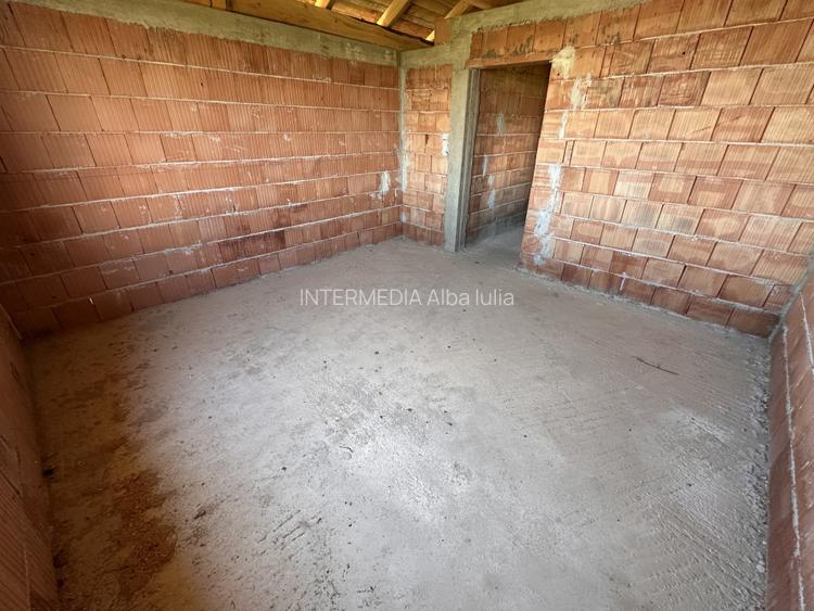 Casa noua la Rosu cu 4 camere teren aferent 386 mp cu toate utilitatile - 6