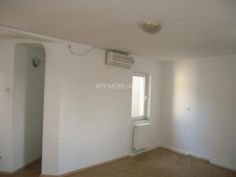 Birouri de închiriat   Piața Foișorul de Foc | 100 mp - 12