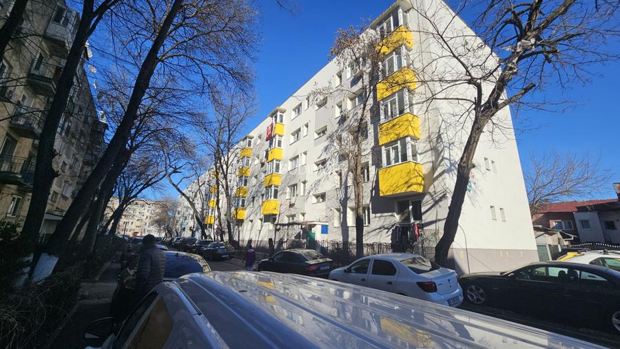 Aleea Imasului Ferentari apartament 4 camere bloc reabilitat. - 12