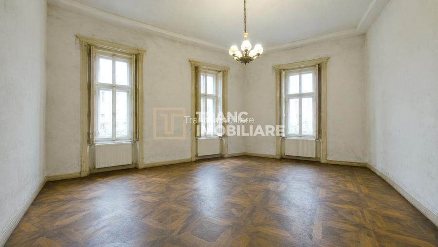 Apartament Central pe 3 niveluri construit de familia Neuman in 1901 - 2