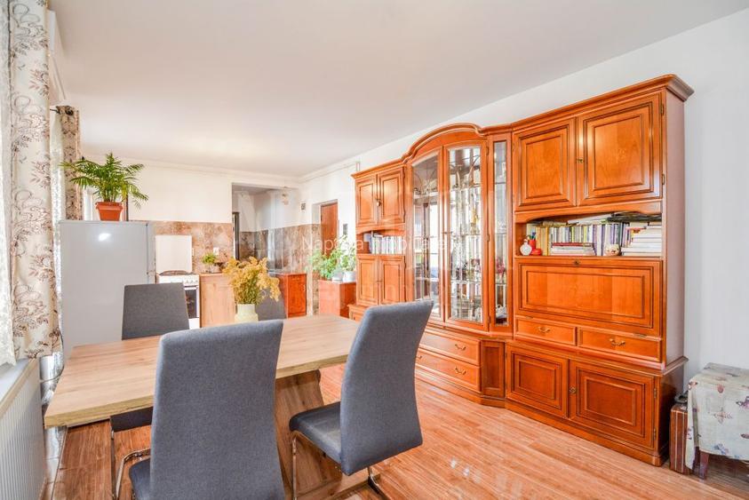 Apartament 3 camere de vanzare in Floresti - 2