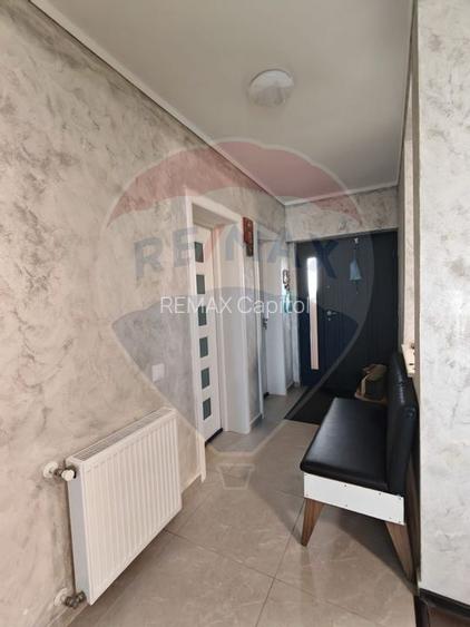 Casă / Vilă cu 4 camere de închiriat - 4