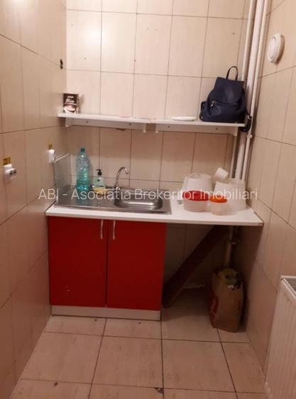Unirii-Nerva Traian,apartament 2 camere de vanzare parter,nemobilat - 16