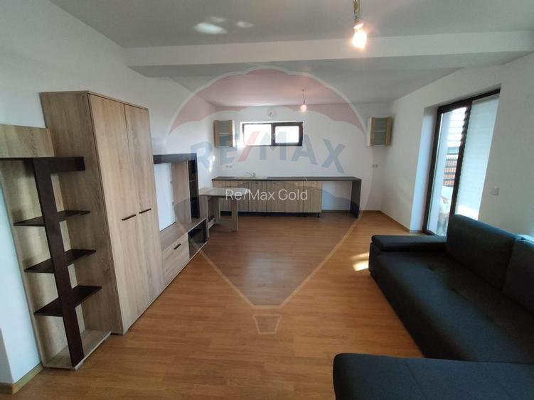 Casă / Vilă cu 4 camere la 25 min de Piata Victoriei - Tartasesti - 3