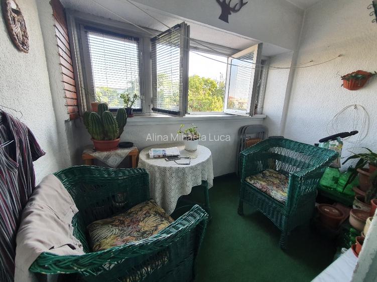 Vanzare apartament 4 camere , bloc Gioconda - 12