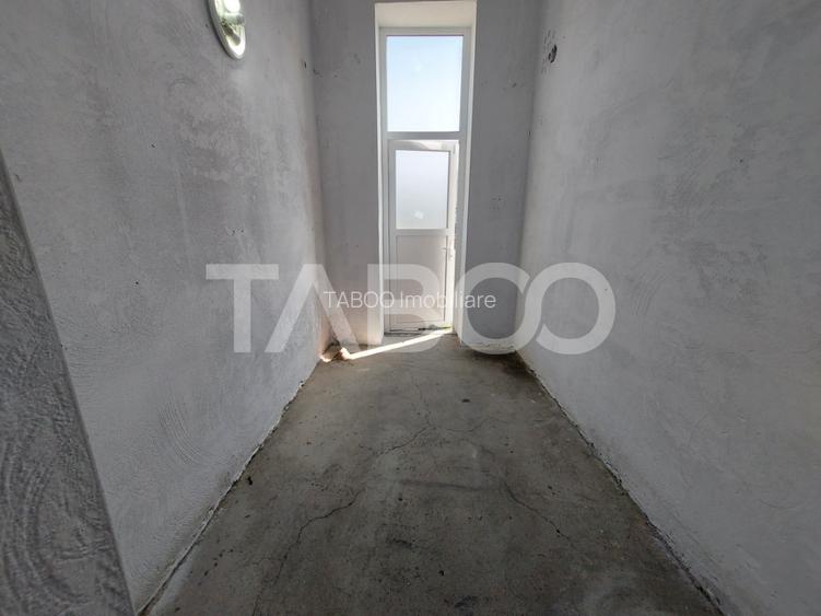 Spatiu comercial 100 mpu de inchiriat curte privata 1500 mp in SIbiu - 4