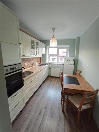 Apartament 3 camere, an constructie 1983, Teiul Doamnei, etej intermediar - 3