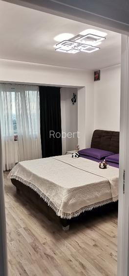 Vând apartament 2 camere, compus din dormitor, bucătărie open-space, hol și baie - 3