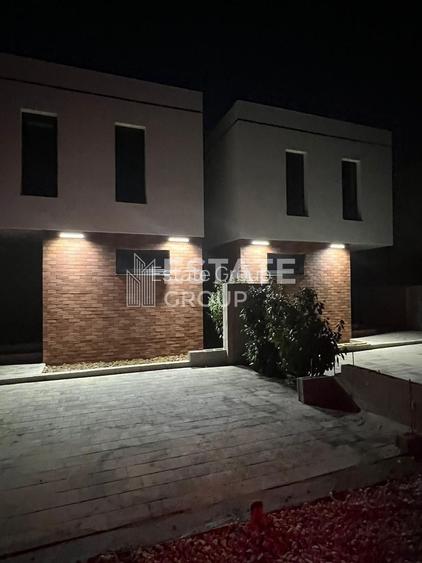 Duplex cu 4 camere despartit prin casa scarii in Mosnita Noua - 2