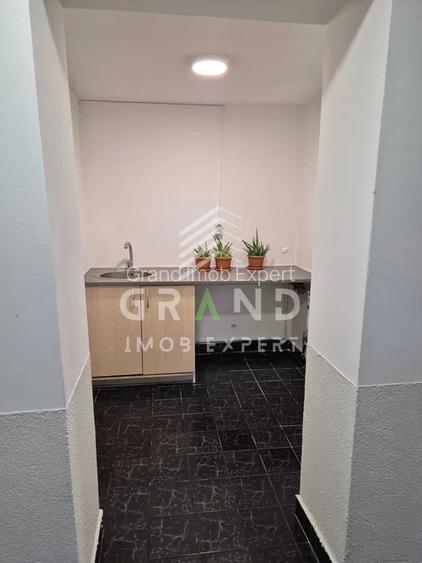 Spatiu pentru Firma ! 1 Parcare | 2 Incaperi | Cartier Andrei Muresanu - 6