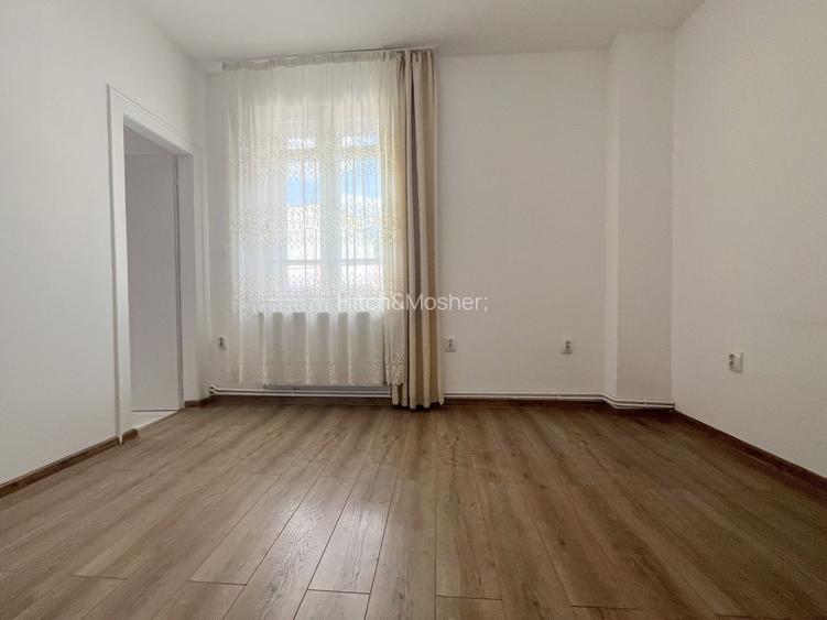 Casa spatioasa de inchiriat in zona centrala - Punctele Cardinale - 20