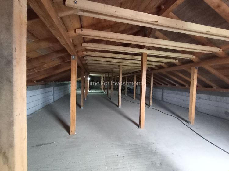 Casa Individuala Suprafete Generoase, Teren Mare, La Rosu - 16