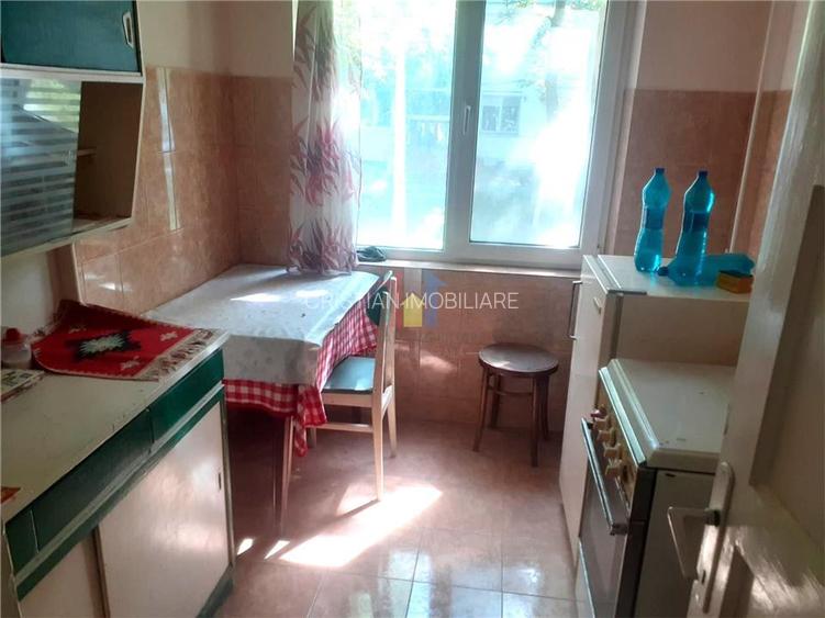 Ap 2 cam conf 1 Independente-Hristo Botev 50 mp parter, LIBER - 3