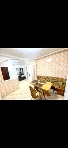 Apartament de închiriat  - 11