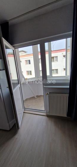 Garsonieră Modernă în Noua – Gata de Mutat - 9