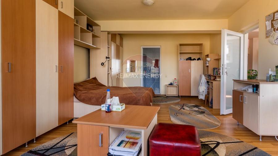 Casă pe 5 nivel–Ideală pentru Locuință, Sediu Firmă sau Investiție! - 10