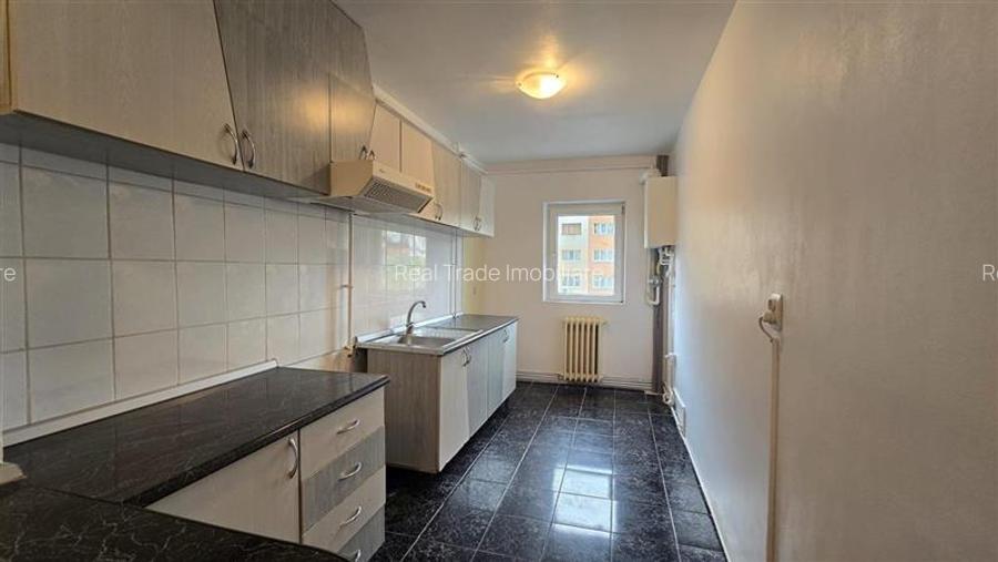 Apartament 2 camere etaj intermediar Racadau - 5