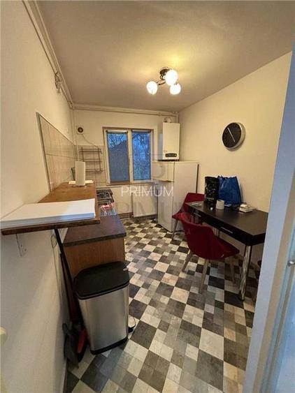 Dacia - 2 Camere - Etaj intermediar - Centrala termica proprie - 4