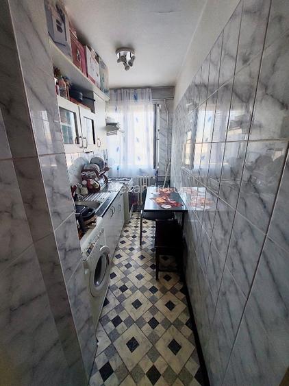 Proprietar - vand apartament 2 camere Exercitiu - vis a vis de Barbu - 5