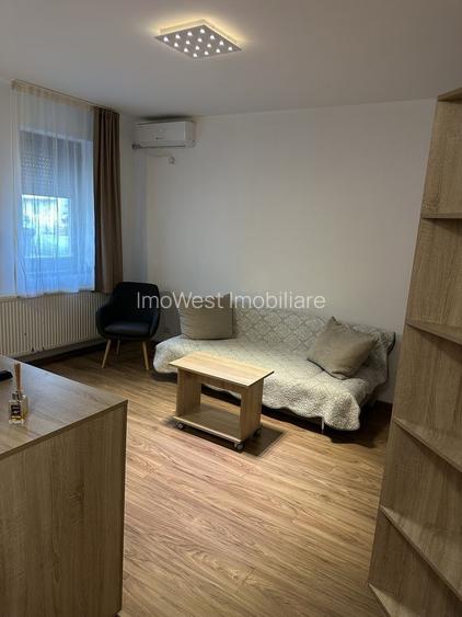 Giroc-Hotel IQ | 1 Camera | Mobilat si Utilat - 2