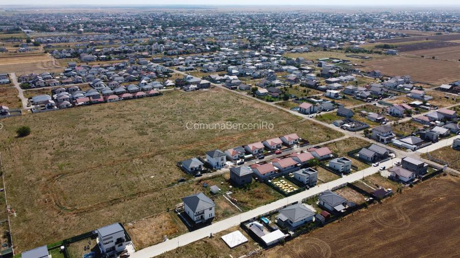 Teren Intravilan In Comuna Berceni | utilitati: curent | #UG5.1E - 10