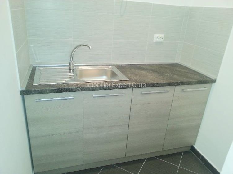 Cladire de Birouri Expozitiei - 10