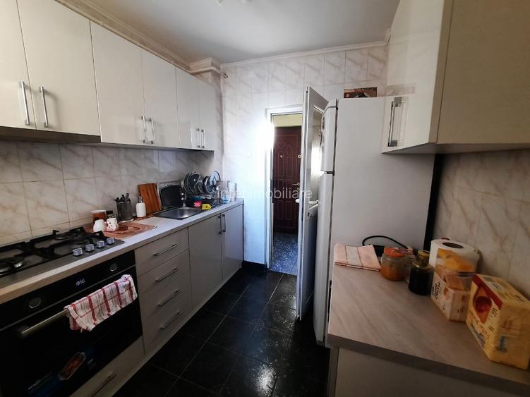 Apt 3 camere de vanzare, Maratei (Lamaitei) -  cod 160628 - 4