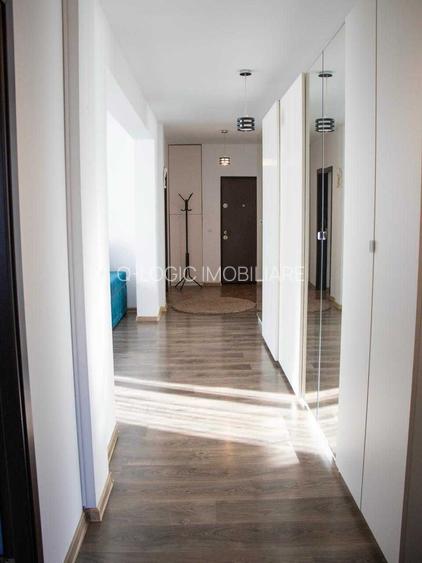 Apartament 2 camere liber la vanzare zona Coresi - 6