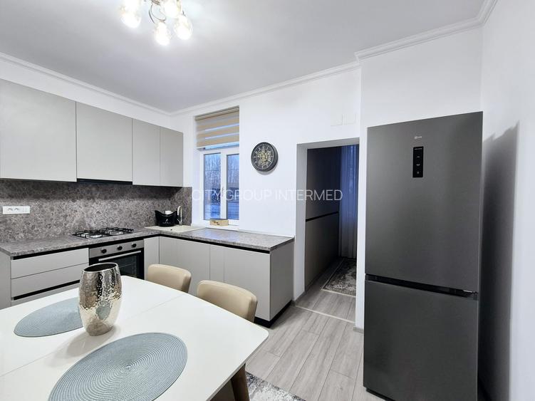 Ultracentral - Etaj de vila cu intrare si curte separata - 6