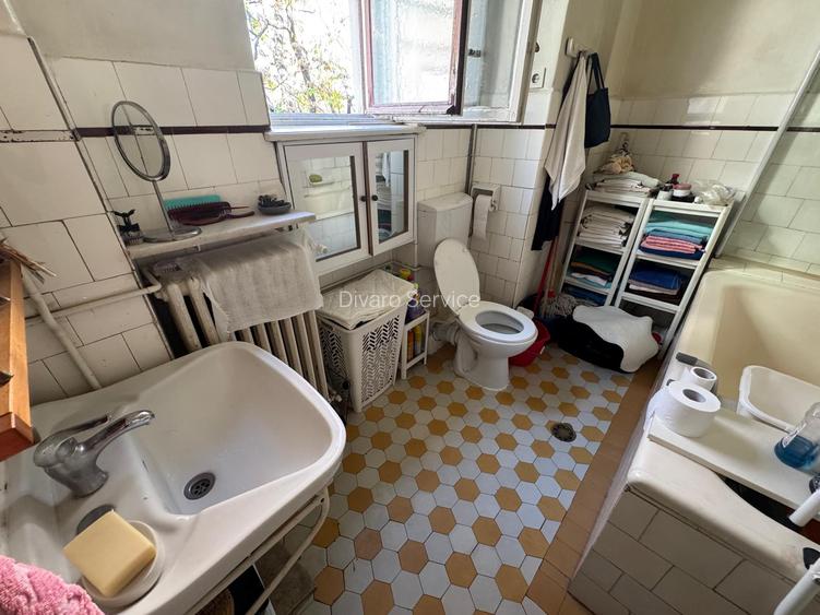 Vanzare apartament trei camere Universitate metrou perfect pentru Airbnb - 9
