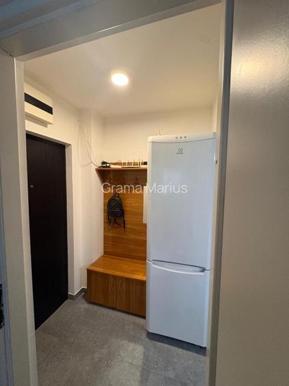 Vând apartament cu 2 camere în cartier Simeria  - 6