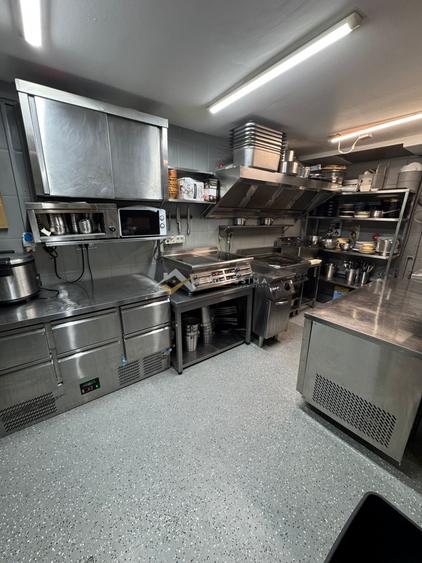 Afacere Restaurant + Preluare contract de inchiriere