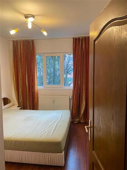 Apartament 3 camere zona Mihai Bravu