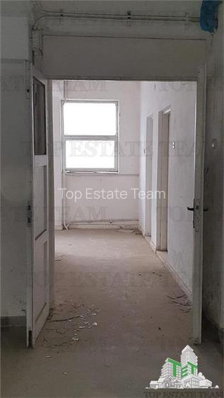 Cladire de vanzare 4346 mp si teren 2912 mp Militari - 4