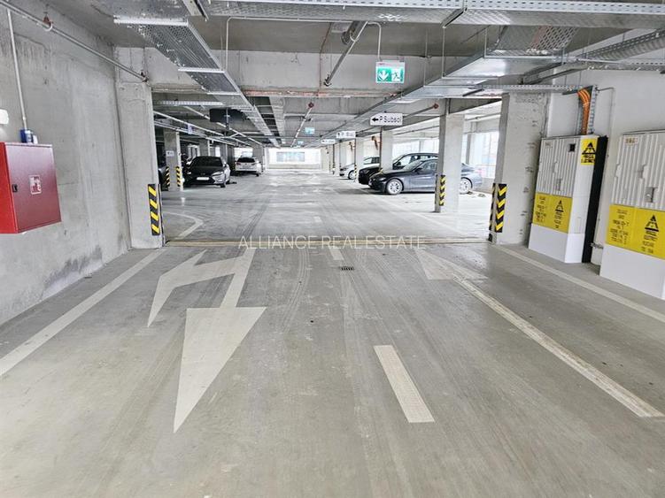 Apartament cu 3 camere, nemobilat, terasa spatioasa, Silk District - 17