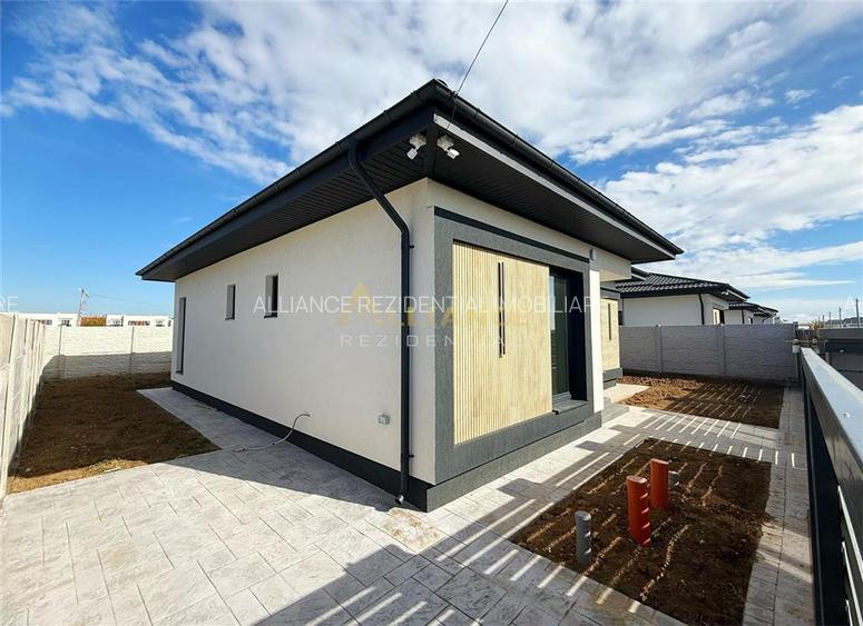 Casa Individuala / 4 Camere / 2 Bai / Teren 370 mp - 3